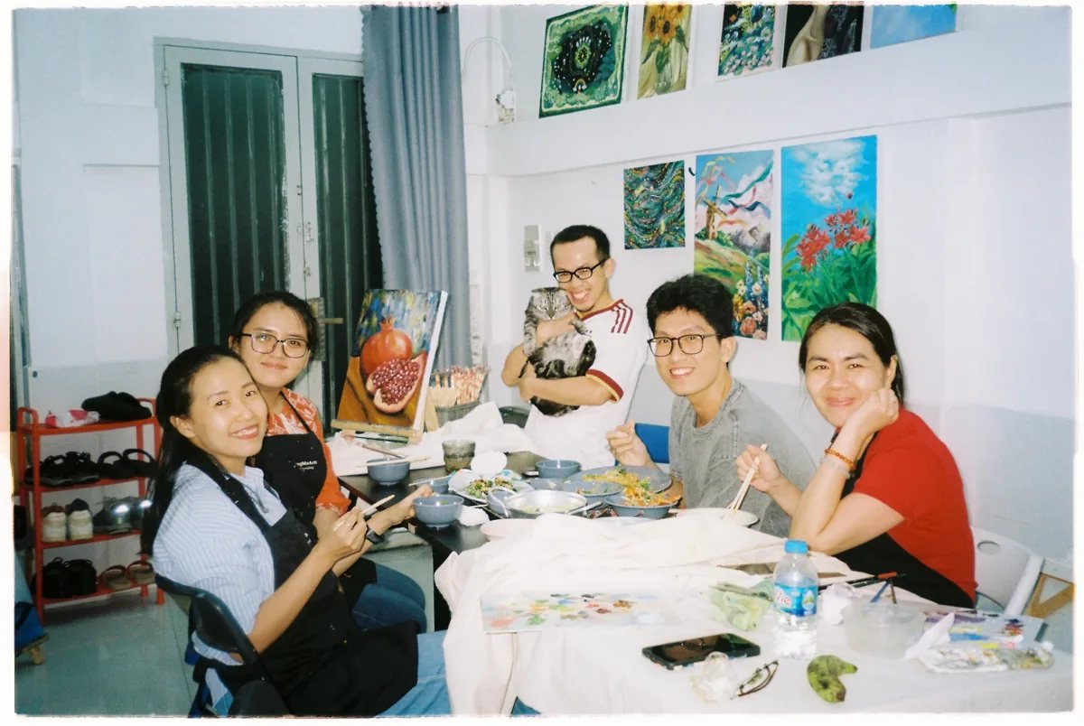 Oil-painting class at Rung Mo Arts