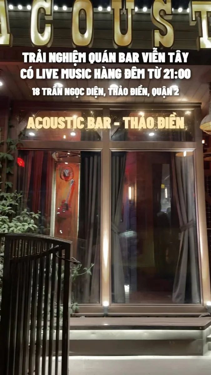 Acoustic Bar — Thao Dien venue photo